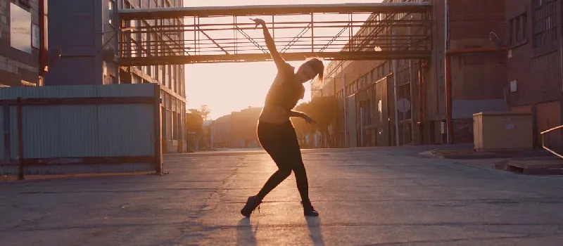 MARTIN GARRIX - VIRUS thumbnail