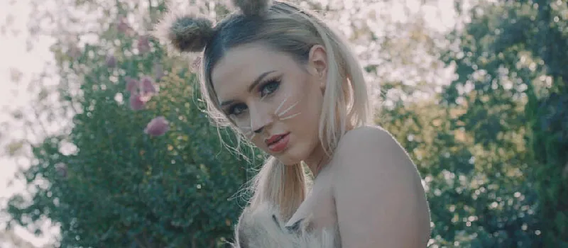 OLIVER HELDENS - MELODY alternate thumbnail